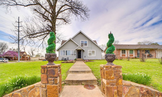 Sapulpa Maison | Vintage Sapulpa Home - 13 Mi to Downtown Tulsa!