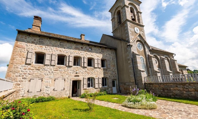 Grandvals Maison | Violette d'Aubrac - Ancien presbytère 3/5 personnes