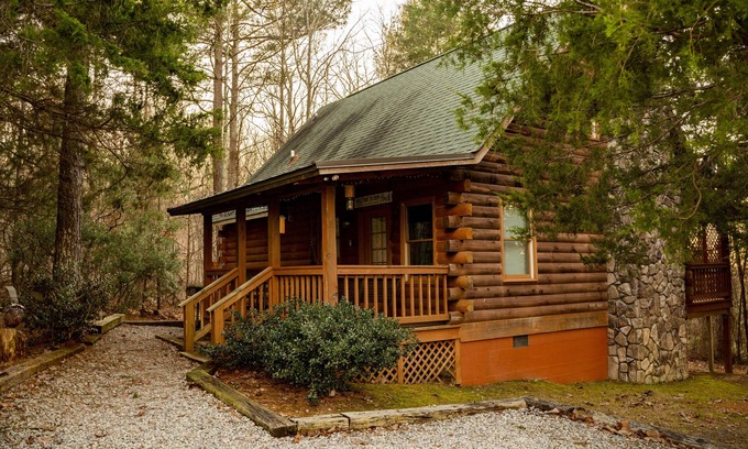 Pine Mountain Cabine | Mountain Getaway!