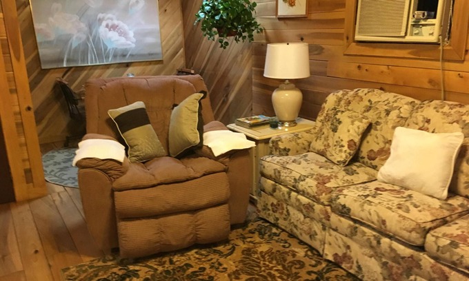 Frenchburg Cabine | Venez nous rendre visite dans notre chalet de lune de miel près du lac Cave Run et de la forêt Daniel Boone