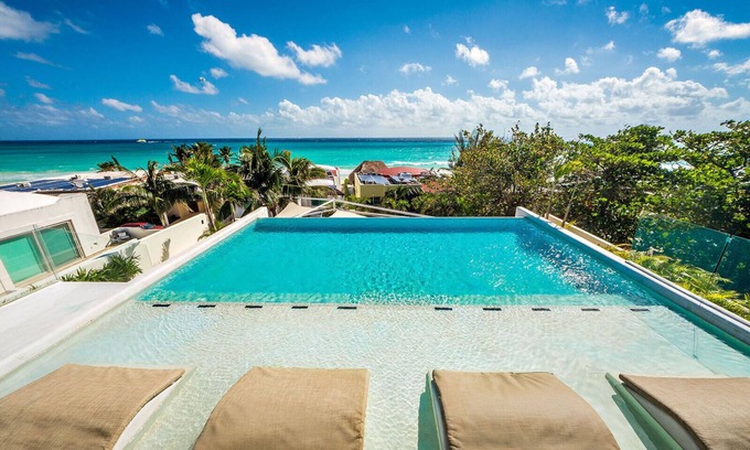 Playacar Fase I Villa | Vista Hermosa: Spacious 8-BR Villa w/ Rooftop Pool & Terrace in Playa del Carmen