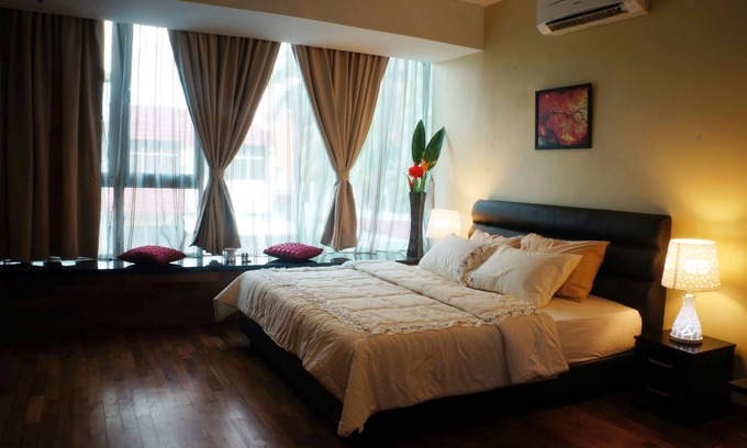 Downtown George Town Maison | Vista King avec salle de bains attenante
