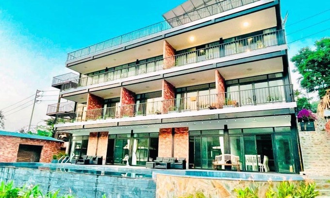 Quoc Oai Maison | Vivian's Garden Homestay - Pickle ball