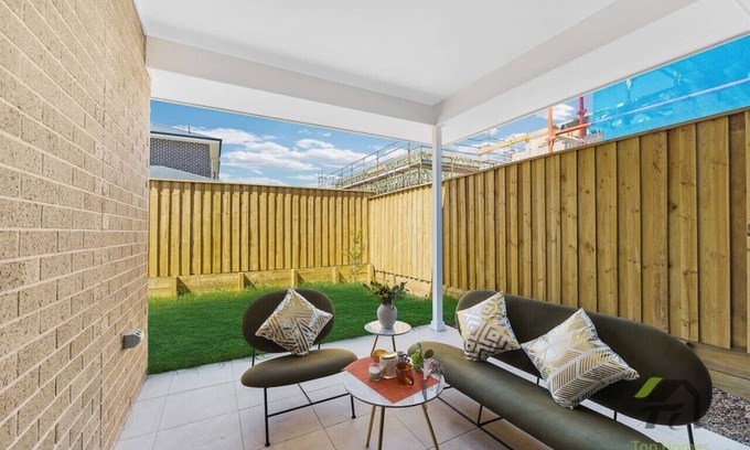 Box Hill Maison | Vivid House in Box Hill
