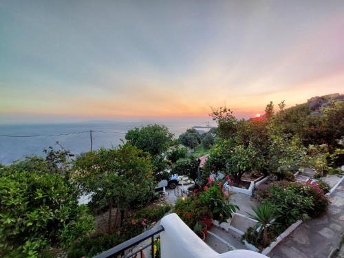 Kato Aprovatou Appartement | Vlami's House Andros