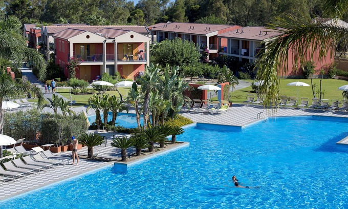 Furnari Hôtel | VOI Baia di Tindari Resort