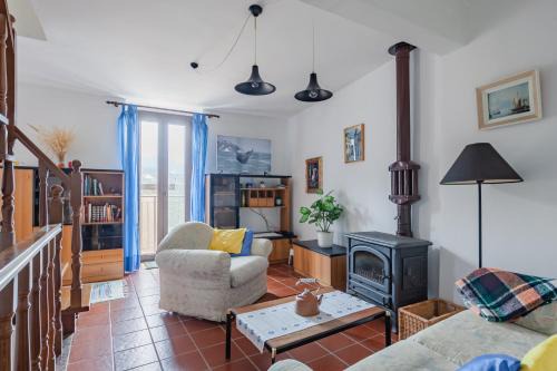 Volastra Appartement | Volastra Cozy APT - with Terrace & Seaview