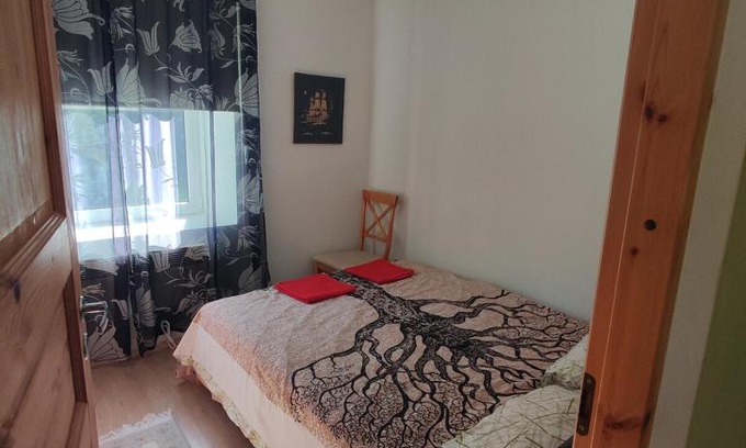 Suuresadama Appartement | Vormsi ohvitseride maja korter nr 7