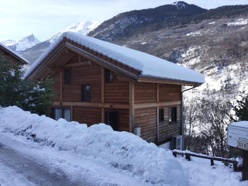 Villarlurin Appartement | Votre appartement savoyard avec Parking à la télécabine pour skier les 3 Vallées !