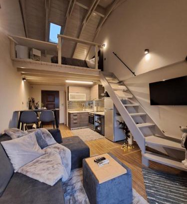 Aigio Appartement | Vrachos Suites