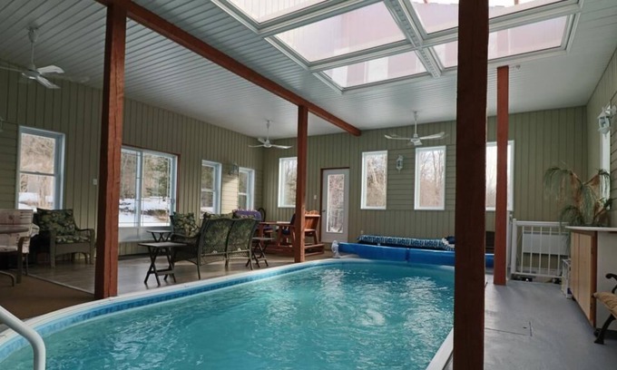 D'Autray Regional County Municipality Chalet De Ski | Vrbo Property