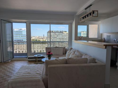 Cœur de Ville Appartement | Vue imprenable sur Paris situé à Courbevoie - La Défense