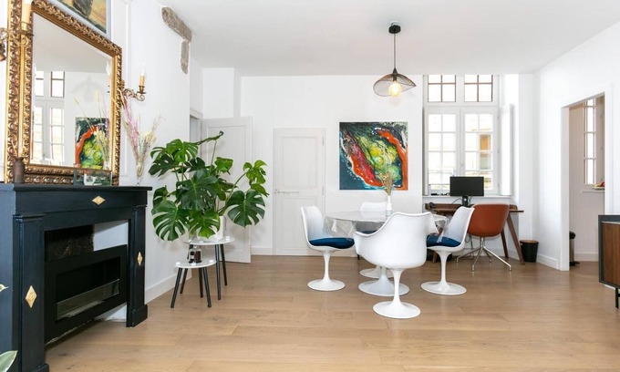 Intra Muros Appartement | VUE MER - Intra-muros - design et authenticité