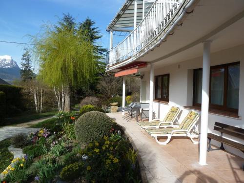 Embrun Appartement | Vue sur les montagnes