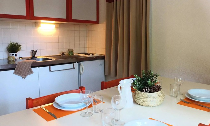 Chaudes-Aigues Appartement | Gîte 2 Pièces 5 Personnes 1 bébé