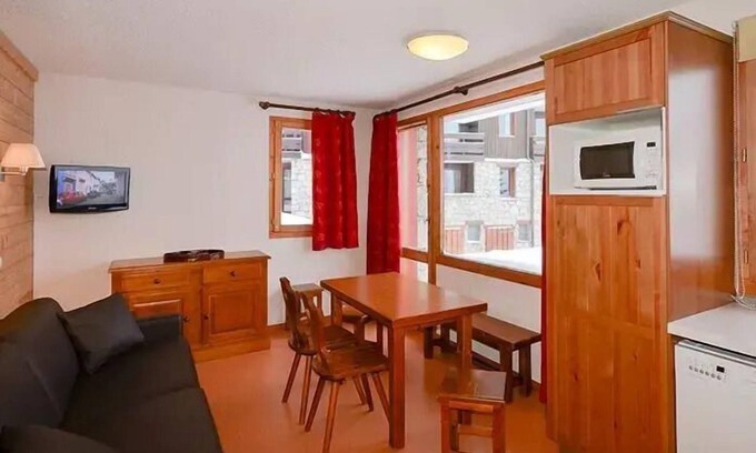 Nedde Appartement | 3 Pièces 6 Personnes 1 bébé