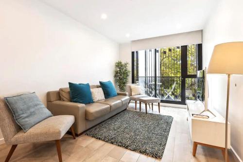 North Melbourne Appartement | Vyra at Arden Park - Minutes to Dining Shops and CBD