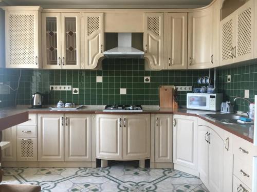 Kosuv Stary Appartement | Vyshyvanka in the city centre