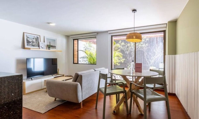 Chico Reservado Appartement | w* | Cozy Duplex in Parque 93