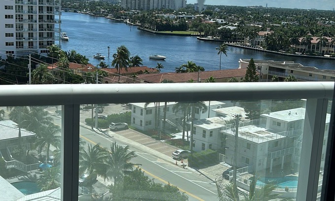 Central Beach Hôtel | Chic condotel with with beach access and everything Fort Lauderdale offers
