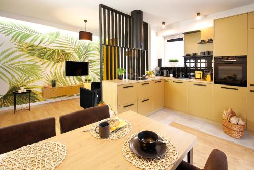 Koszalin Appartement | W&K Gold Suite - Parking w garażu, Faktura VAT, Klimatyzacja, 5 min od dworca