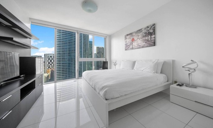 Downtown Miami Appartement | W Miami - LUXURY condo w/ Amazing Views