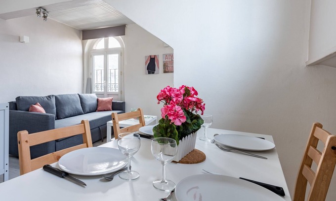 Darnetal Appartement | Waddington 201 - Deux Chambres Appartement, Couchages 6