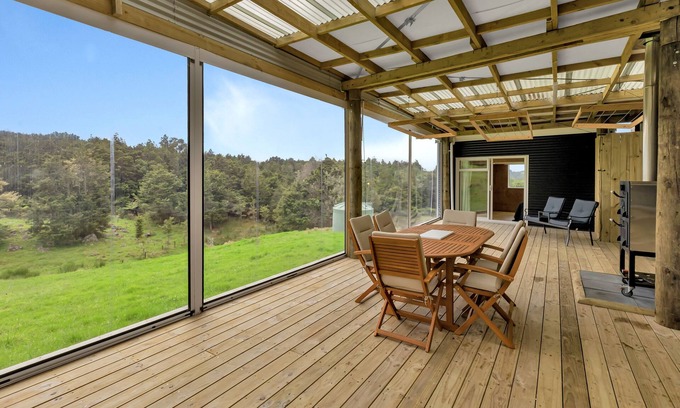 Kerikeri Maison | Waimate Farmstay - Kerikeri Holiday Home