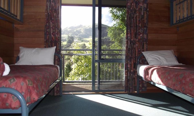 Wainui Cabine | Wainui Park Camp