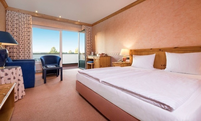 Semlin Appartement | Waldblick Doppelzimmer mit Du Oder Bad, WC, Frühstück und Abendessen