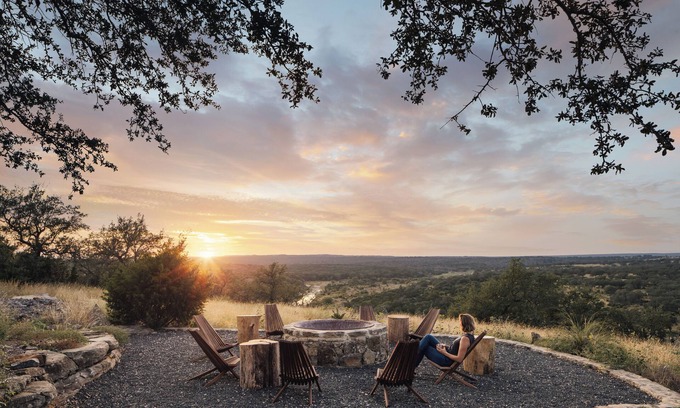 Johnson City Autre | Walden Retreats