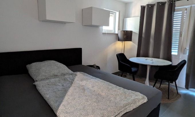 Waldstadt Feldlage Appartement | Waldstadt Charme Hideaway