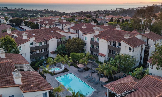 Monarch Beach Maison | Walk to Beach | Pool, Hot Tub, Private Patio, Parking | Seabreeze Retreat