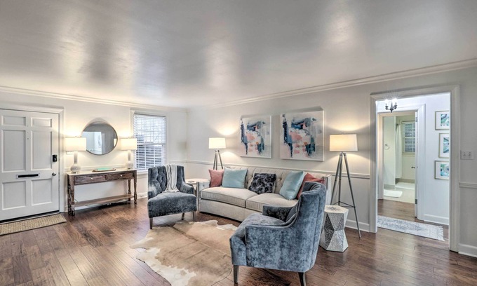 Thomasville Copropriété | Walk to Broad St: Central Thomasville Condo