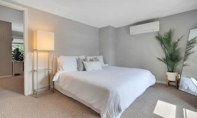 Cherokee Triangle Maison | Walk to Everything! Bourbon Trail & Cherokee Golf Course n