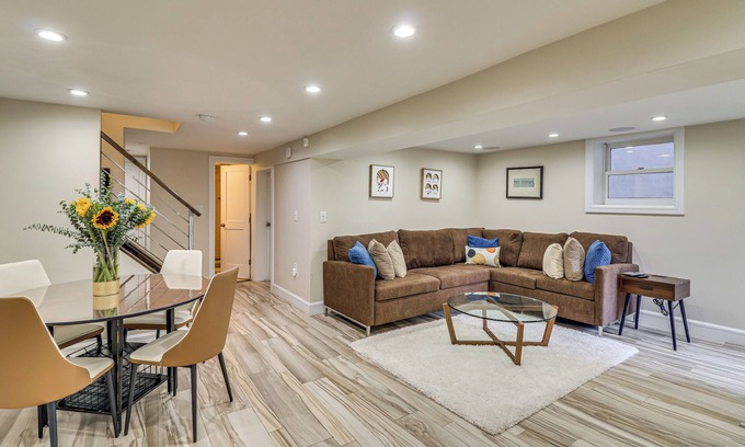 Hoboken Appartement | Walk to Hudson River Parks: Recently Renovated Apt