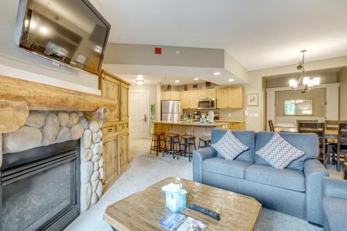 Copper Mountain Village Appartement | Walk to Lifts Copper Mtn Condo in Center Village!