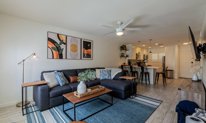 South Scottsdale Copropriété | Walk to Old Town Scottsdale - Poolside Unit - Heated Pool