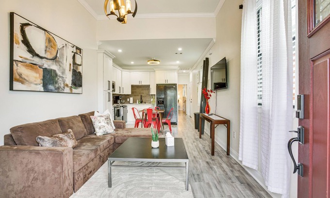 Faubourg Livaudais Maison | Walk to Streetcar & Dining: Modern NOLA Home Base!
