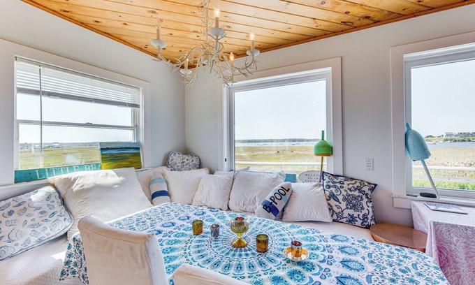 Biddeford Pool Appartement | Walk to the Beach: Pet-Friendly Gem in Biddeford!