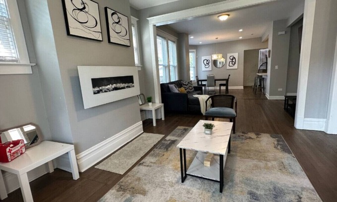 South Shore Maison | Walk to the Lake! Grill, Fireplace, Sleeps 12