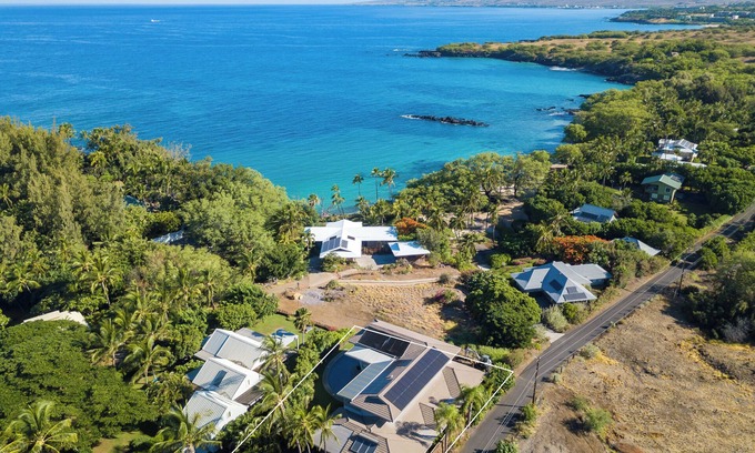 Puako Maison | Heavily Reduced rate for new booking for April and May 2025