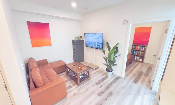 Hollywood Appartement | Walk to WeHo ✦ Heart of Hollywood