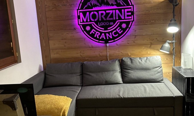 Morzine Appartement | Walking Distance of all Lifts/town for Summer and Winter Fun!