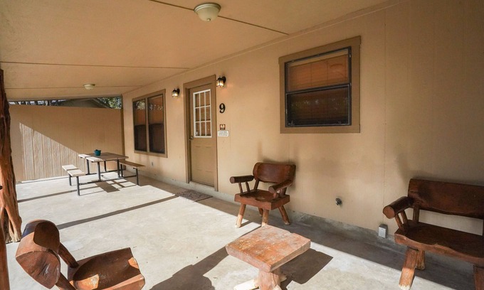 Sabinal Cabine | Walking distance to the Frio River, access to shared pool