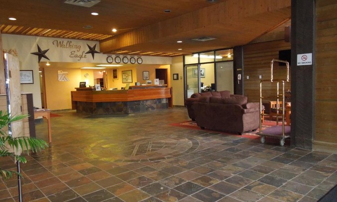 Rocky Mountain House Hôtel | Walking Eagle Inn & Lodge