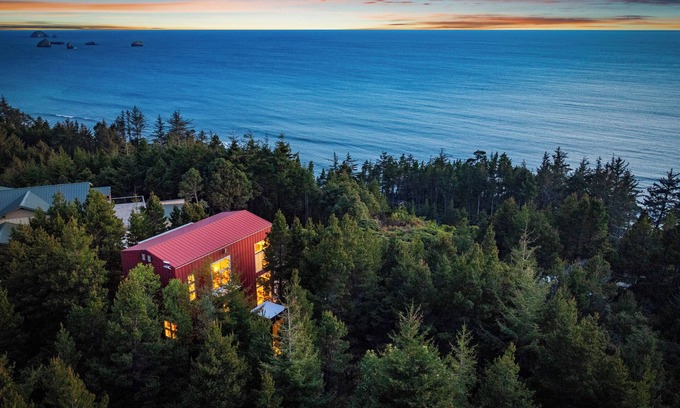 Port Orford Maison | Wander Port Orford