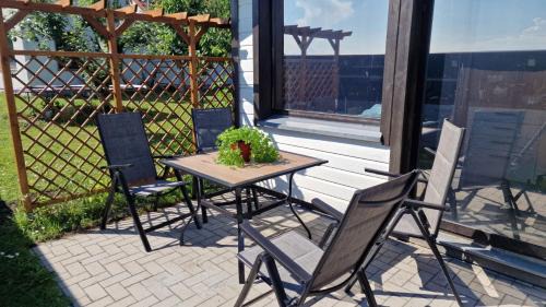Bergen auf Ruegen Appartement | Wanderhütte