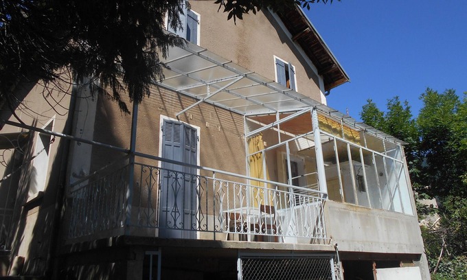 Montmaur Maison | Warm, characterful house, former village forge, ideal for hiking.