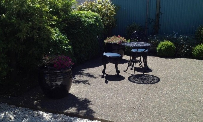 Invercargill Cottage | Warm Cottage by the Village. Windsor Invercargill